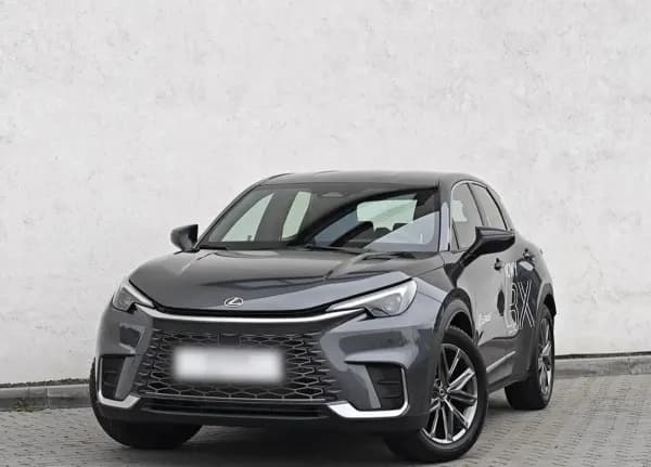 Lexus LBX 1.5 Hybrid Relax 2025 - używany samochód w leasingu