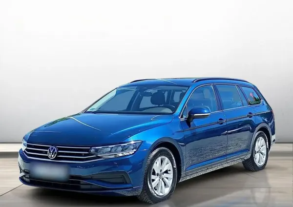 Volkswagen Passat 2.0 TDI EVO Essence 2022 - używany samochód w leasingu