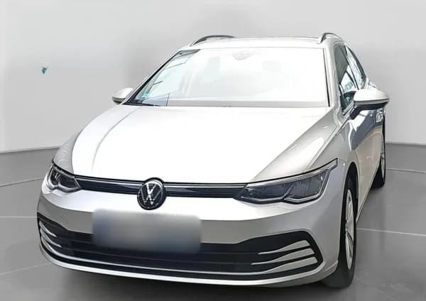 Volkswagen Golf VIII 1.5 TSI EVO Life 2023 - używany samochód w leasingu