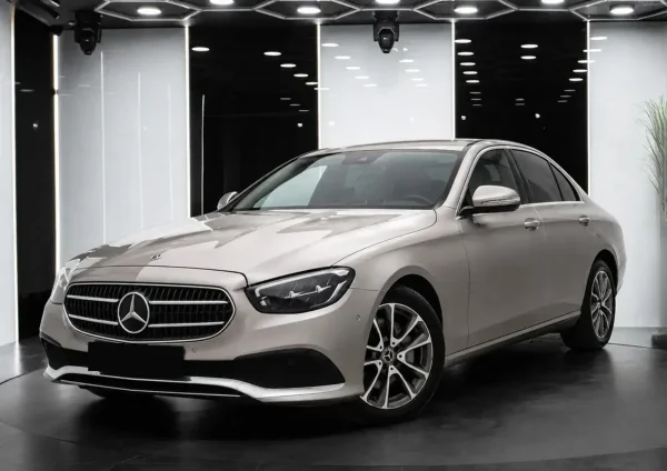 Mercedes-Benz Klasa E E 300 de PHEV 4-Matic Avantgarde 9G-Tronic