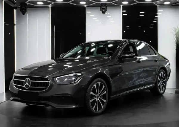 Mercedes-Benz Klasa E E 300 de PHEV Avantgarde 9G-Tronic