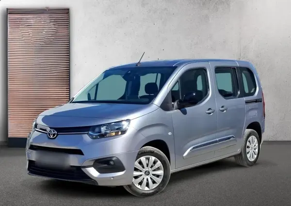 Toyota Proace City Verso 1.5 D-4D Business