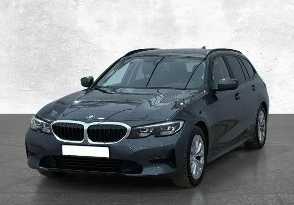 BMW Seria 3 318i aut