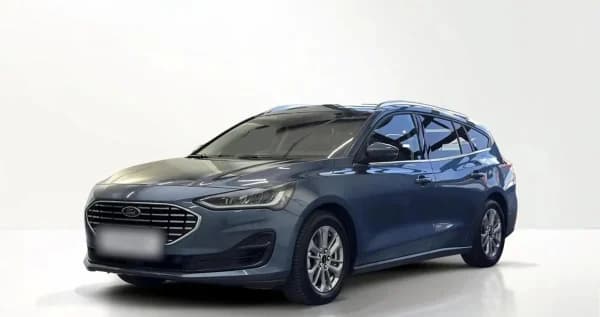 Ford Focus 1.0 EcoBoost mHEV ST-Line X 2024 - używany samochód w leasingu