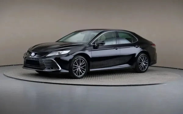 Toyota Camry 2.5 Hybrid Executive CVT