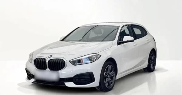 BMW Seria 1 118d Sport Line aut 2023 - używany samochód w leasingu