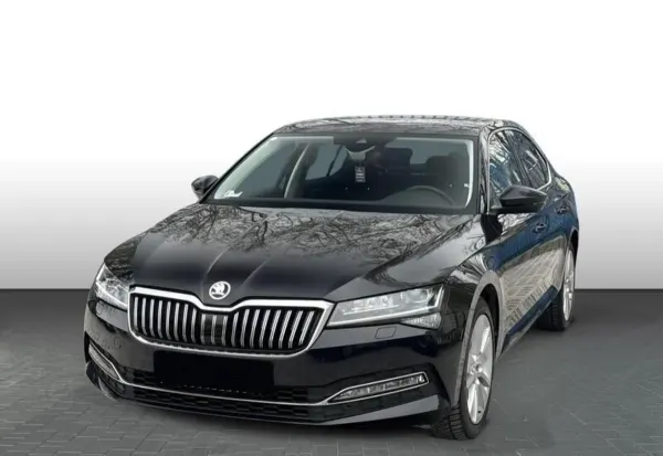 Skoda Superb 2.0 TSI Style DSG 2022 - używany samochód w leasingu