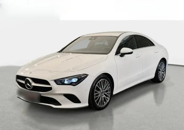 Mercedes-Benz CLA 200 7G-DCT