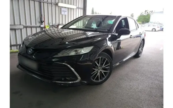 Toyota Camry 2.5 Hybrid Executive CVT