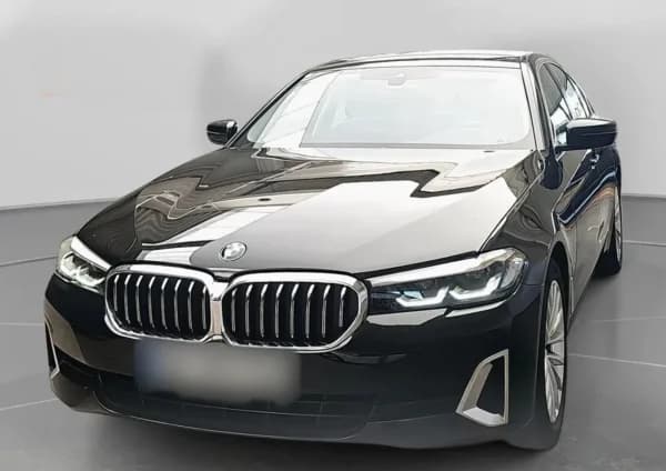 BMW Seria 5 520d xDrive mHEV Luxury Line sport-aut 2023 - używany samochód w leasingu