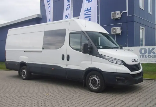 Iveco Daily 35S16 V 2024 - używany samochód w leasingu