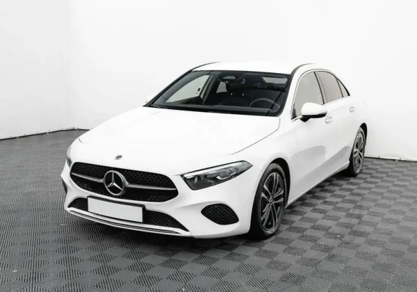 Mercedes-Benz Klasa A A 200 d Progressive 8G-DCT