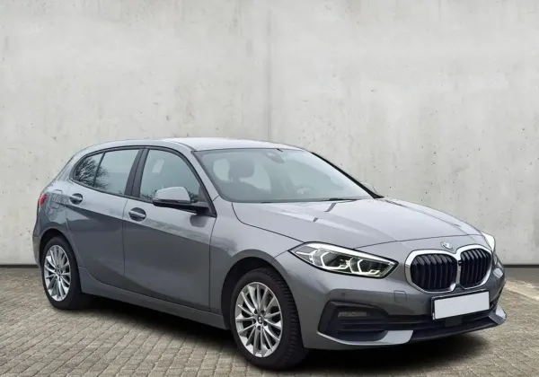 BMW Seria 1 118i Advantage aut