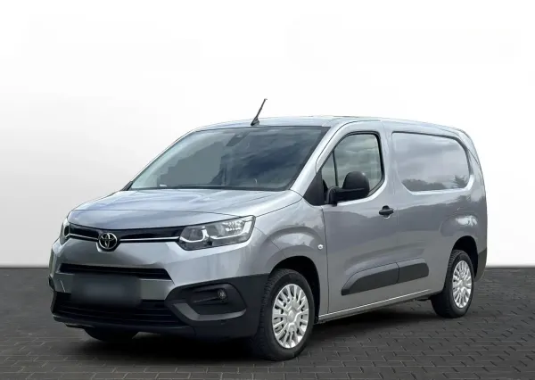 Toyota Proace City 1.5 D-4D Long 2,4t Active 2023 - gebrauchtes Leasingfahrzeug