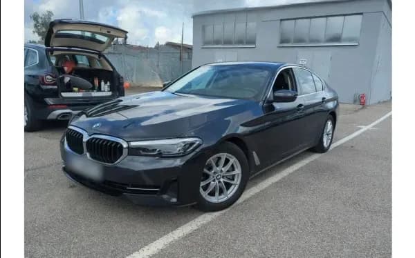 BMW Seria 5 520i mHEV aut 2022 - używany samochód w leasingu