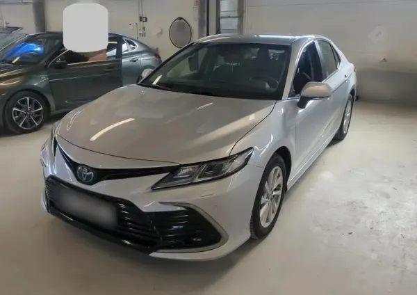 Toyota Camry 2.5 Hybrid Comfort CVT