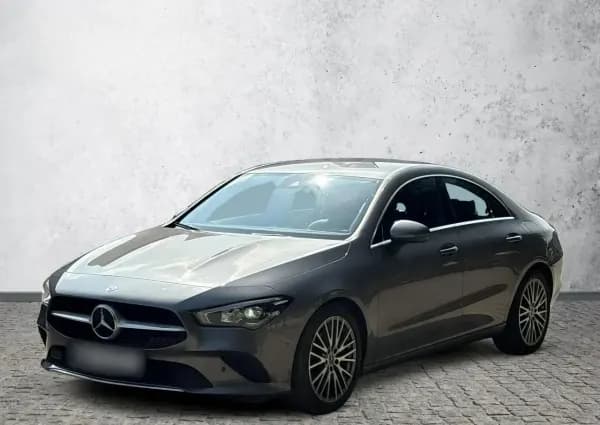 Mercedes-Benz CLA 180 7G-DCT 2023 - używany samochód w leasingu