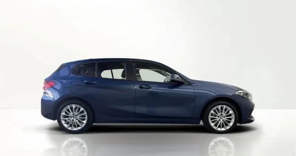 BMW Seria 1 118i Advantage aut 2023 - używany samochód w leasingu
