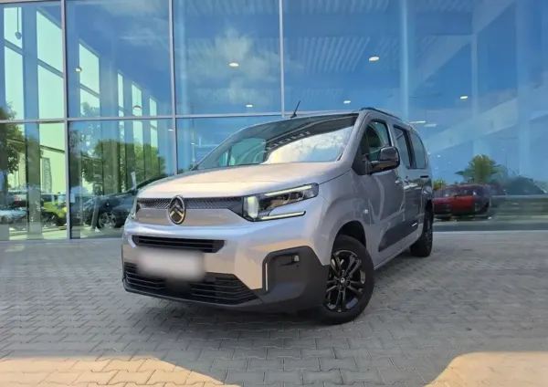 Citroen Berlingo XL 1.5 BlueHDI Plus S&S 2024 - używany samochód w leasingu