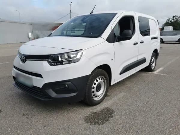 Toyota Proace City 1.5 D-4D Long 2,3t Active (bryg.) 2022 - gebrauchtes Leasingfahrzeug