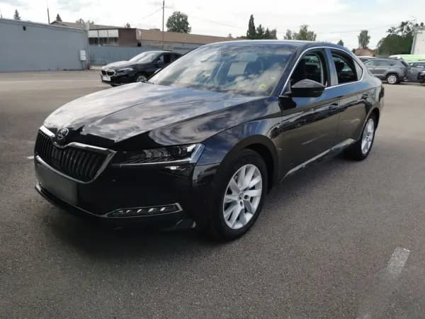 Skoda Superb 1.5 TSI Style DSG 2023 - używany samochód w leasingu