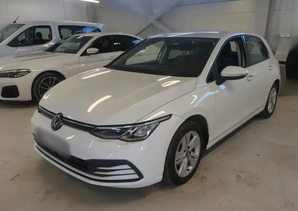 Volkswagen Golf VIII 1.5 TSI EVO Life 2022 - używany samochód w leasingu