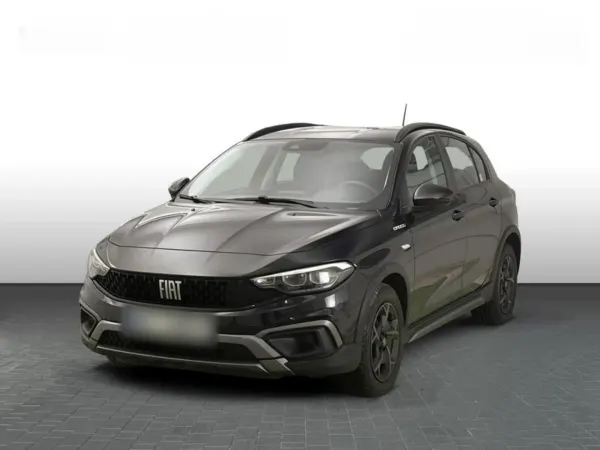 Fiat Tipo 1.5 Hybrid City Cross DCT 2022 - używany samochód w leasingu