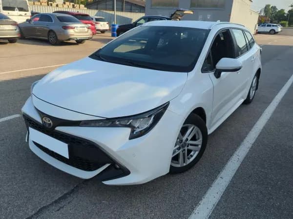 Toyota Corolla 1.8 Hybrid GPF Comfort 2022 - używany samochód w leasingu