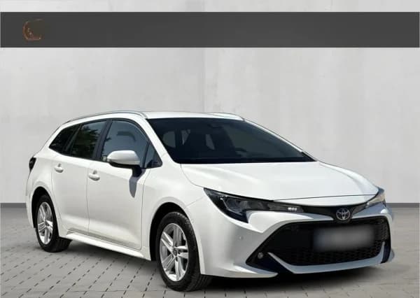 Toyota Corolla 1.2 T Comfort 2022 - używany samochód w leasingu