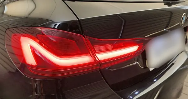 BMW Seria 1 118i Advantage aut 2023 - używany samochód w leasingu