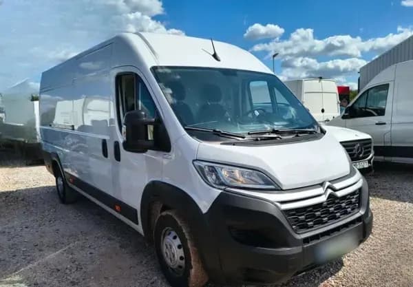 Citroen Jumper 35+ BlueHDi L4H2 2023 - używany samochód w leasingu