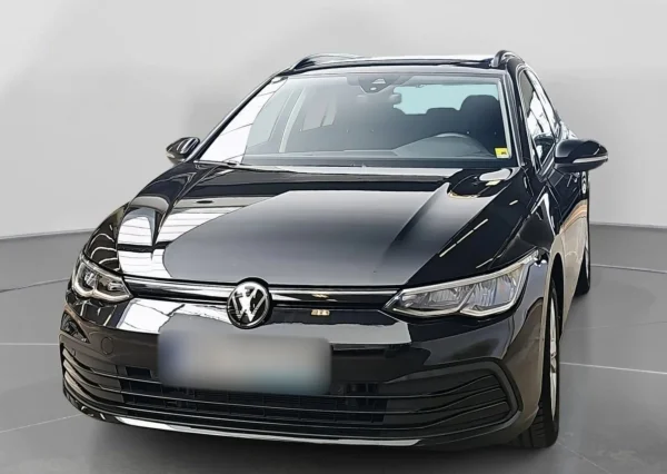 Volkswagen Golf VIII 1.5 TSI EVO Life 2023 - używany samochód w leasingu