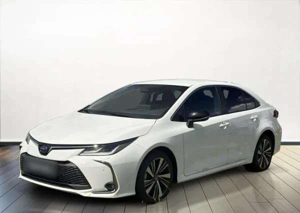Toyota Corolla 1.8 Hybrid Style 2025 - używany samochód w leasingu