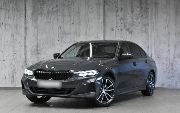BMW Seria 3 320d xDrive mHEV sport-aut 2025 - używany samochód w leasingu