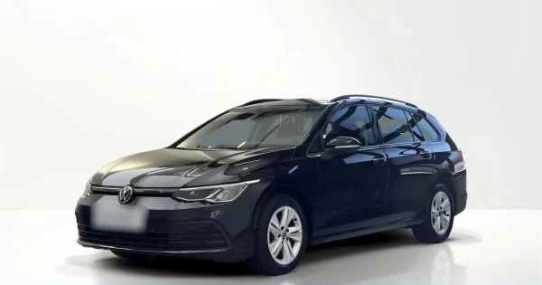 Volkswagen Golf VIII 2.0 TDI Life 2023 - używany samochód w leasingu