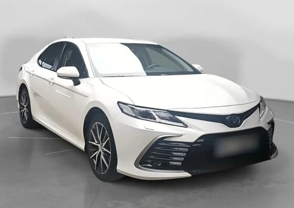 Toyota Camry 2.5 Hybrid Prestige CVT 2023 - używany samochód w leasingu