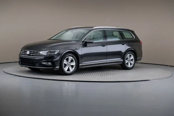 Volkswagen Passat 2.0 TDI Elegance DSG 2022 - używany samochód w leasingu