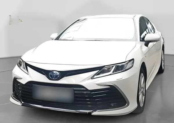 Toyota Camry 2.5 Hybrid Comfort CVT 2023 - używany samochód w leasingu