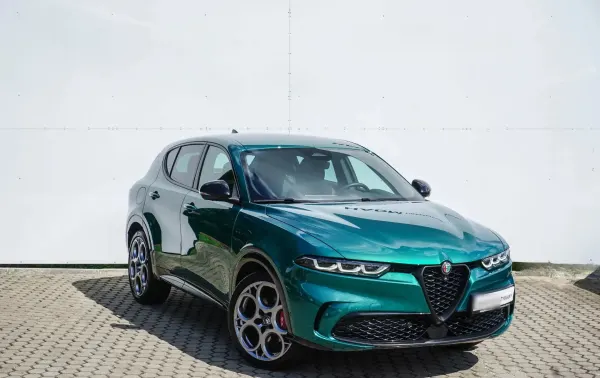 Alfa Romeo Tonale 1.5 T4 GSE Hybrid Veloce DCT 2023 - gebrauchtes Leasingfahrzeug