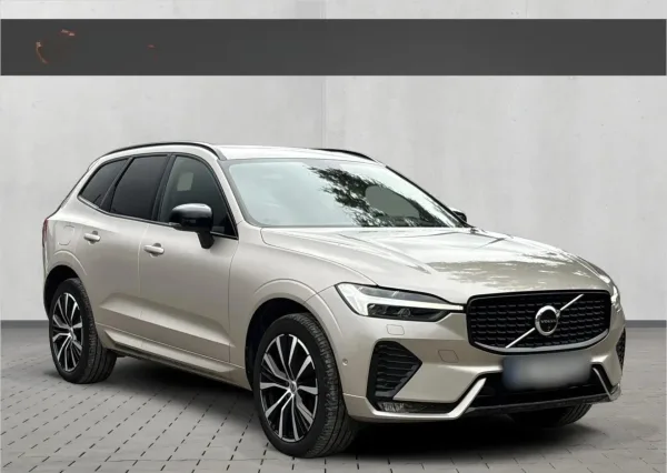 Volvo XC 60 B4 D AWD Ultimate Dark aut 2023 - gebrauchtes Leasingfahrzeug