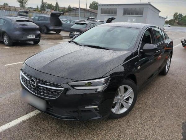 Opel Insignia 2.0 CDTI Business Elegance S&S aut 2022 - używany samochód w leasingu