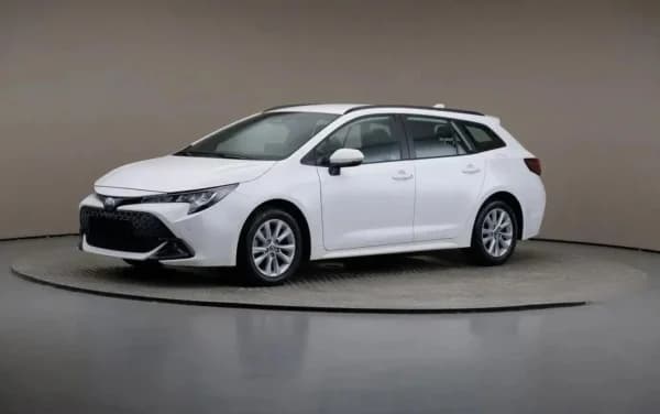 Toyota Corolla 1.8 Hybrid Comfort 2023 - używany samochód w leasingu
