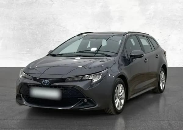 Toyota Corolla 1.8 Hybrid GPF Comfort 2023 - używany samochód w leasingu