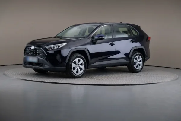 Toyota RAV4 2.0 Active 4x2 2022 - używany samochód w leasingu