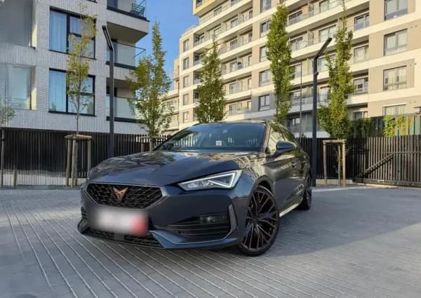 Cupra Leon 2.0 TSI 4Drive VZ Cup DSG 2024 - używany samochód w leasingu