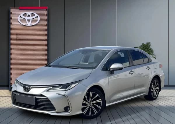Toyota Corolla 1.5 Comfort MS 2022 - używany samochód w leasingu