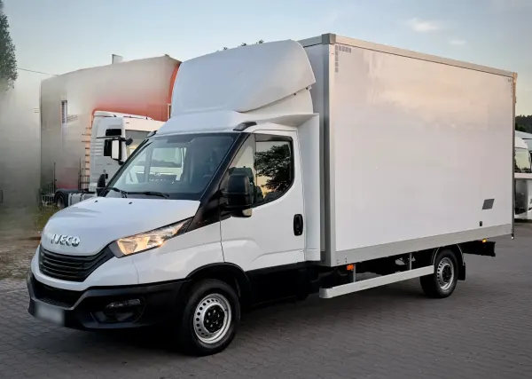 Iveco Daily 35S16 2023 - używany samochód w leasingu