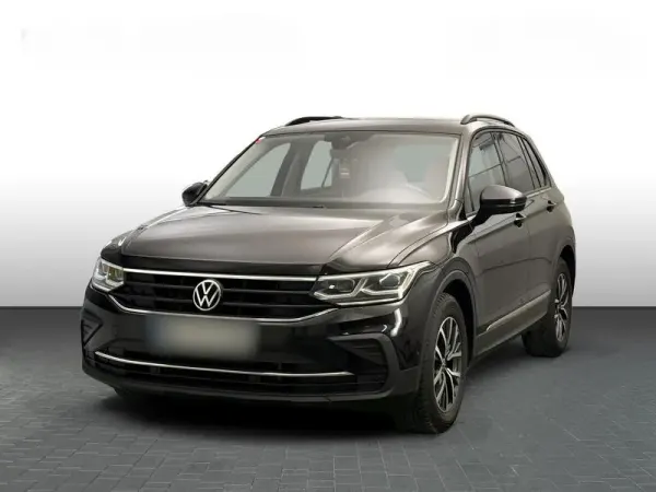Volkswagen Tiguan 1.5 TSI EVO Life DSG 2022 - używany samochód w leasingu
