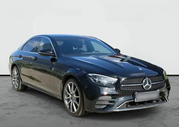 Mercedes-Benz Klasa E E 220 d 4-Matic AMG 2023 - używany samochód w leasingu