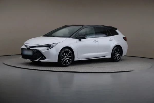 Toyota Corolla 2.0 Hybrid GR Sport 2023 - używany samochód w leasingu